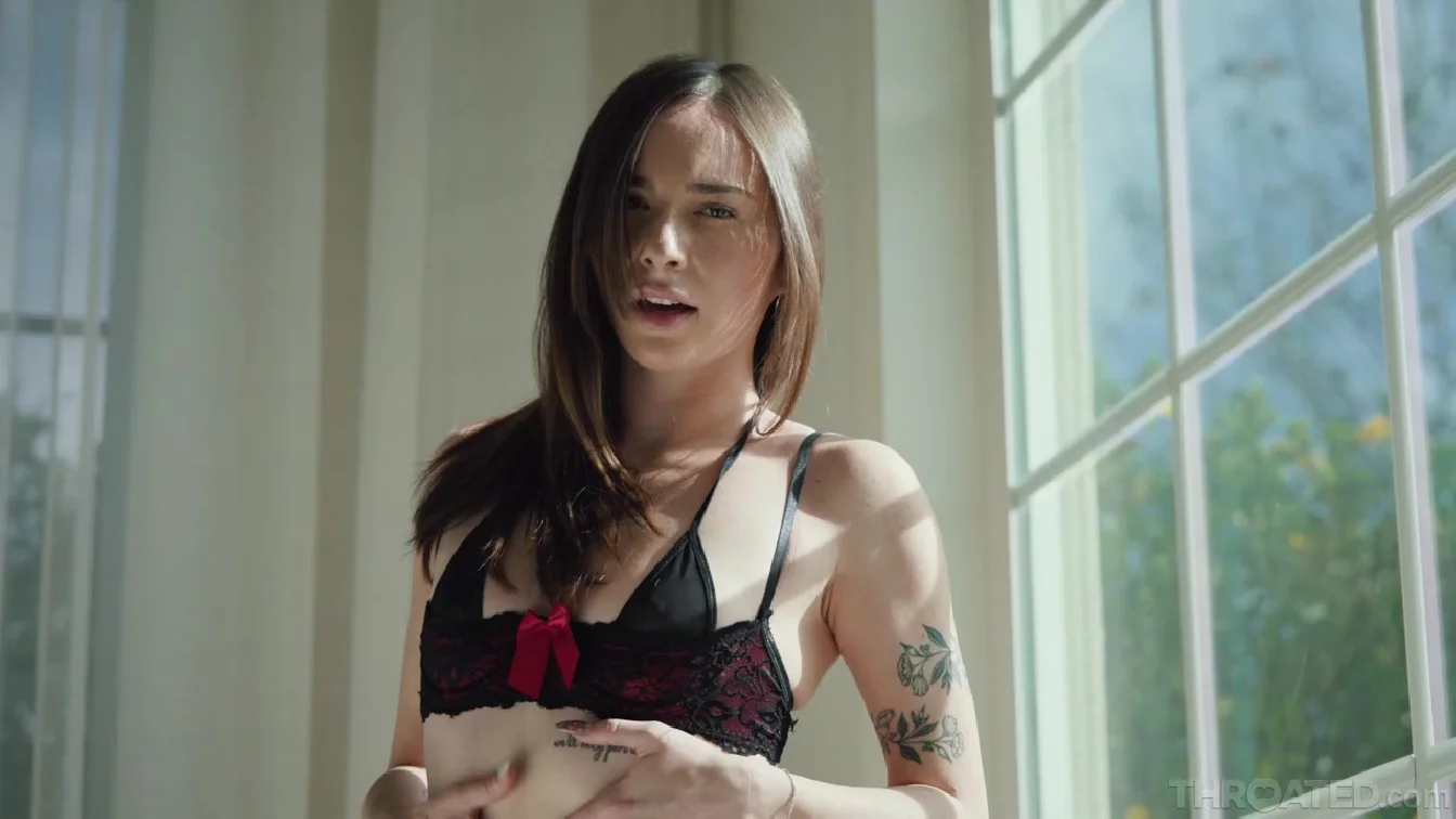 Throated Tess Thompson XXX